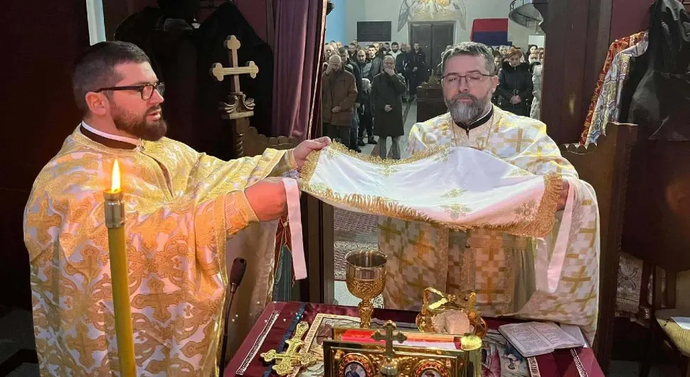 Божићна литургија у Храму Светог Саве у Дрвару