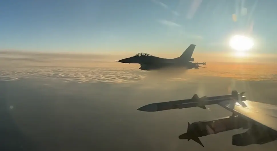 Украјински пилот Ф-16: Тактике НАТО не дјелују против руских ловаца