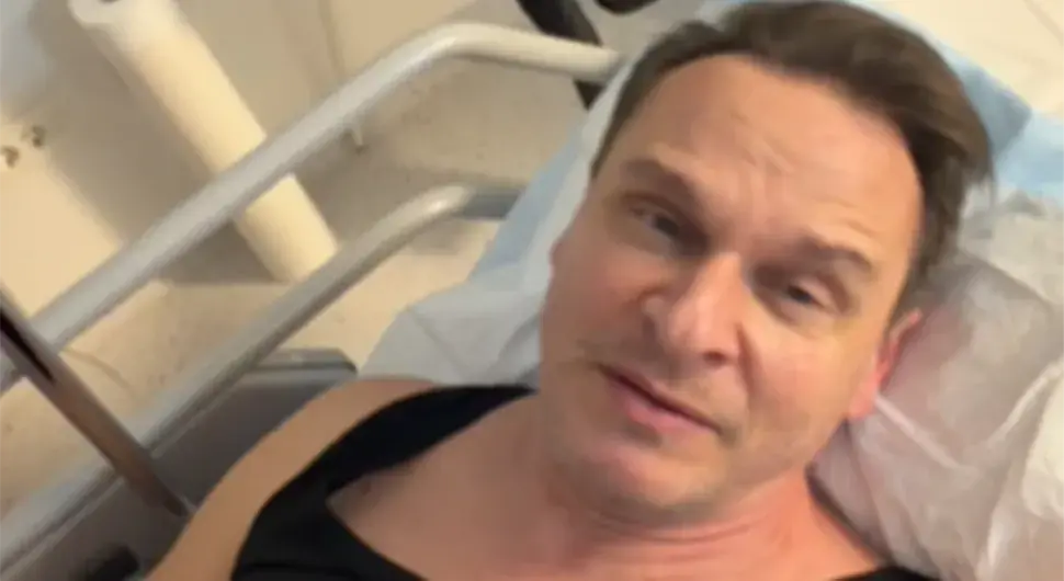 Енис Бешлагић послао поруку из болнице