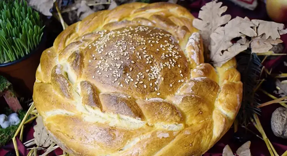 Oво се обавезно ставља у чесницу: Bjерује се да доноси здравље, плодност и дуговjечност