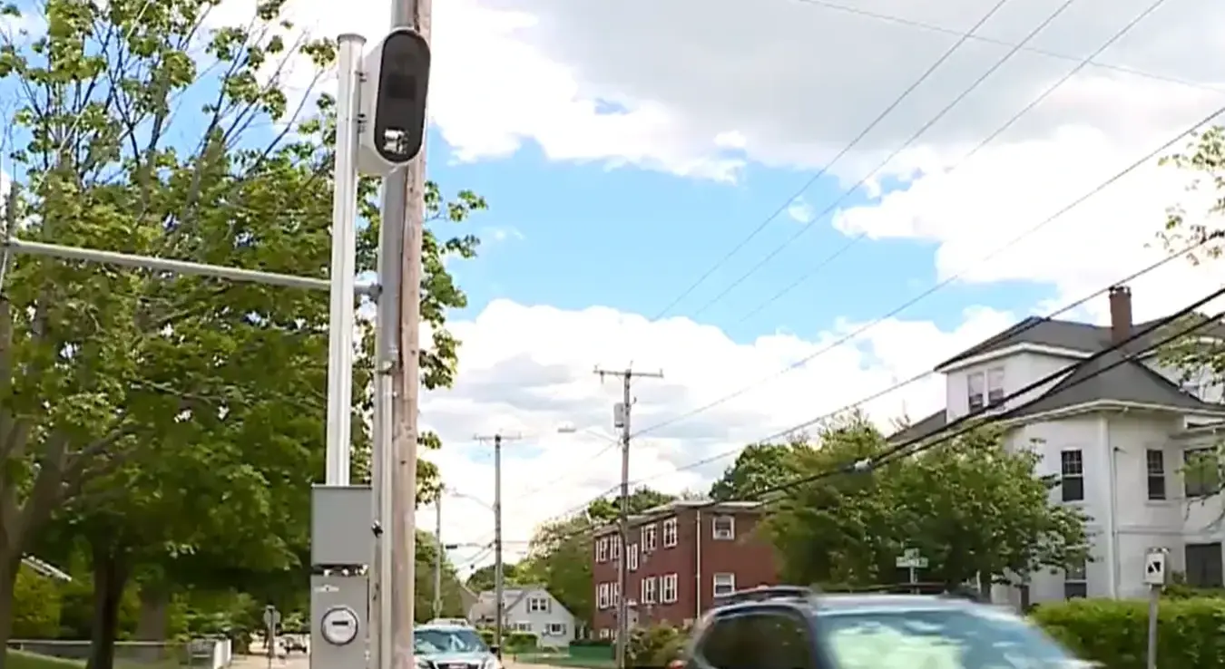 ГАТСО РТ4 фиксна камера за надзор брзине уз пут