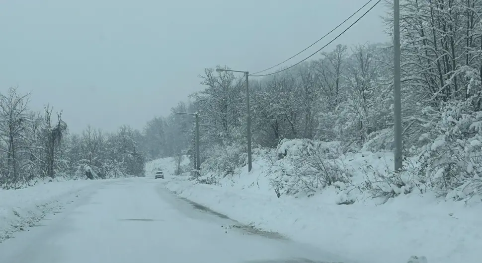 Јолић за АТВ: Сви путеви проходни, саобраћај се одвија без прекида