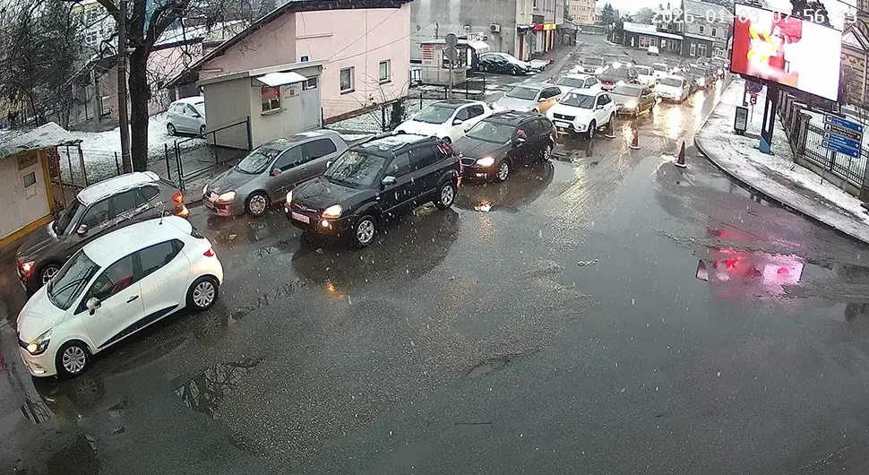 Гужва на излазу из БиХ ГП Градишка