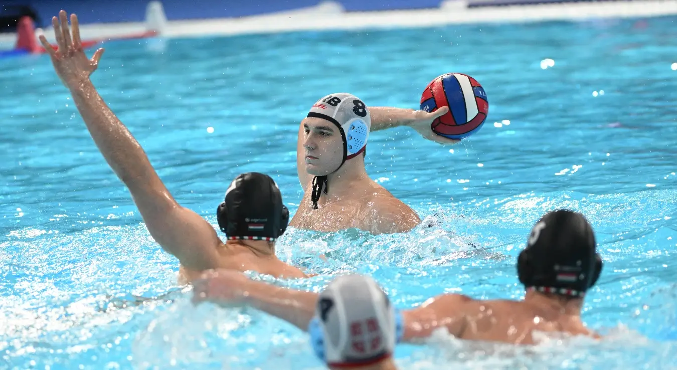 УЖИВО Србија има погодак предности пред задњих осам минута