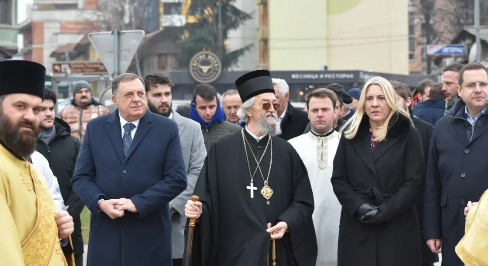 Званичници Српске дочекали богојављенску литију