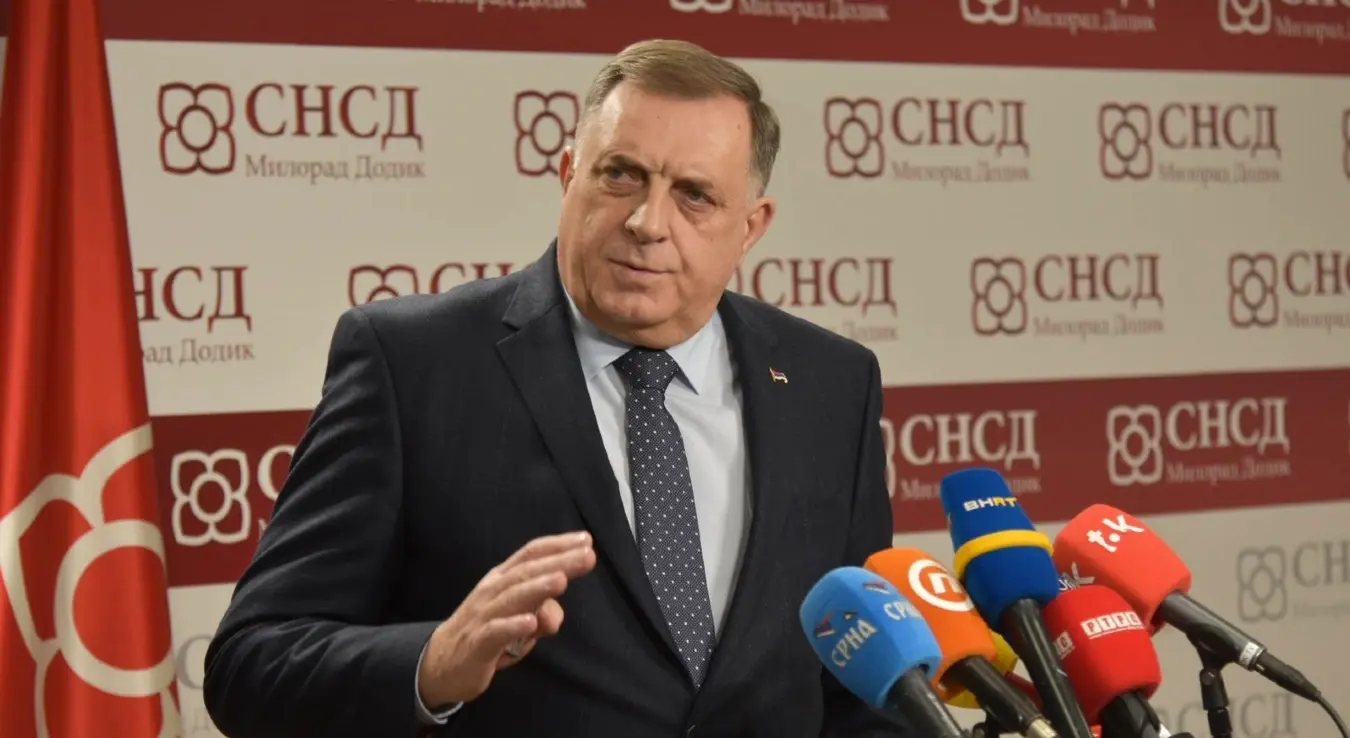 Милорад Додик