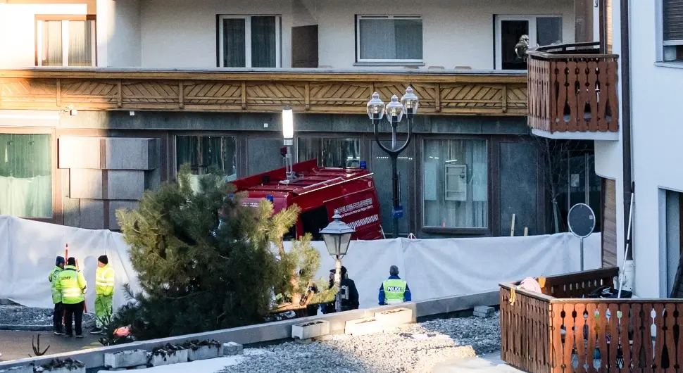 Детаљи стравичног пожара у Швајцарској: Најмање 10 мртвих, више повријеђених