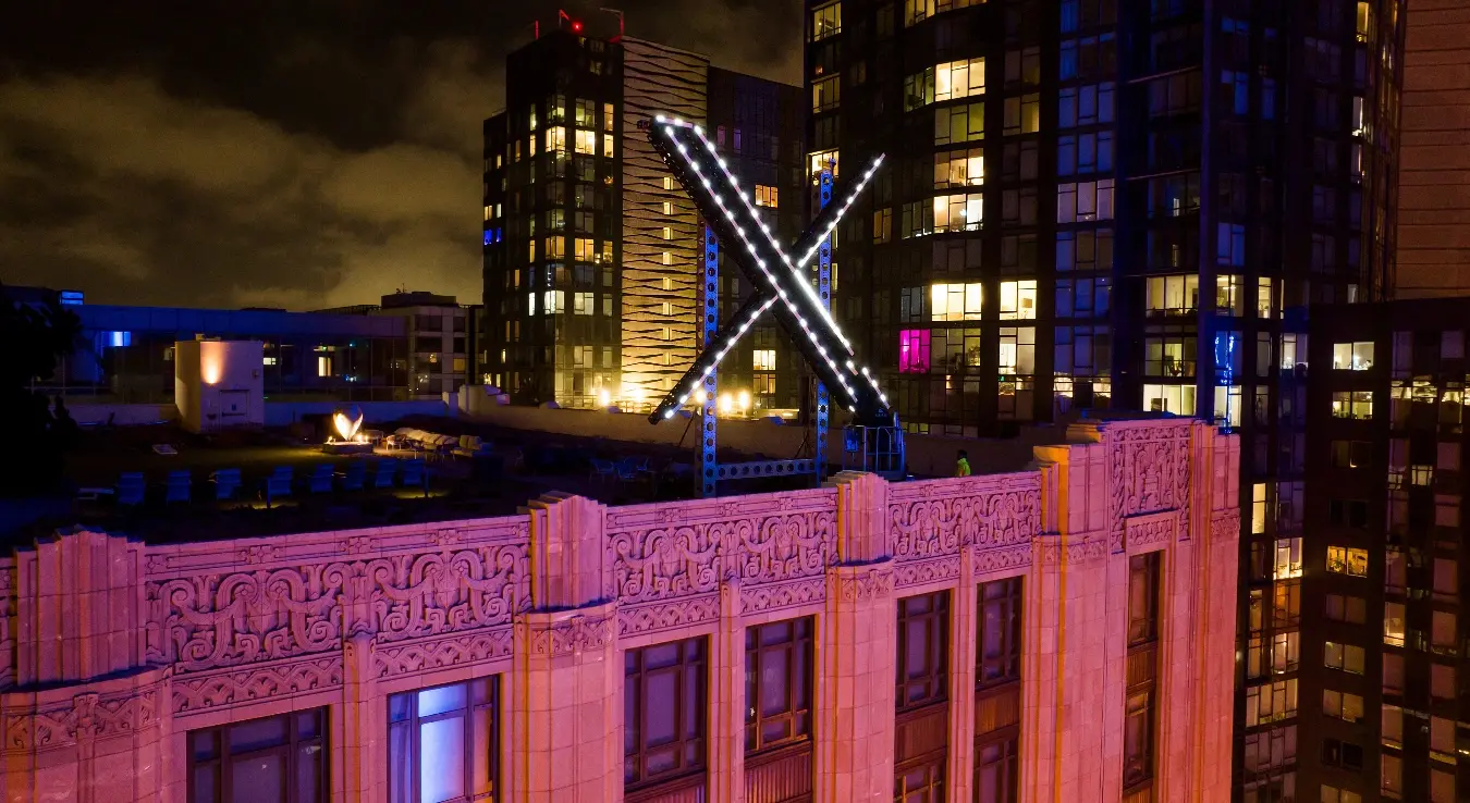 Шокантни подаци: Грок створио три милиона сексуализованих слика за 11 дана