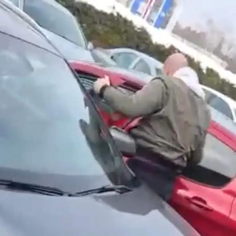 Обрачун на паркингу