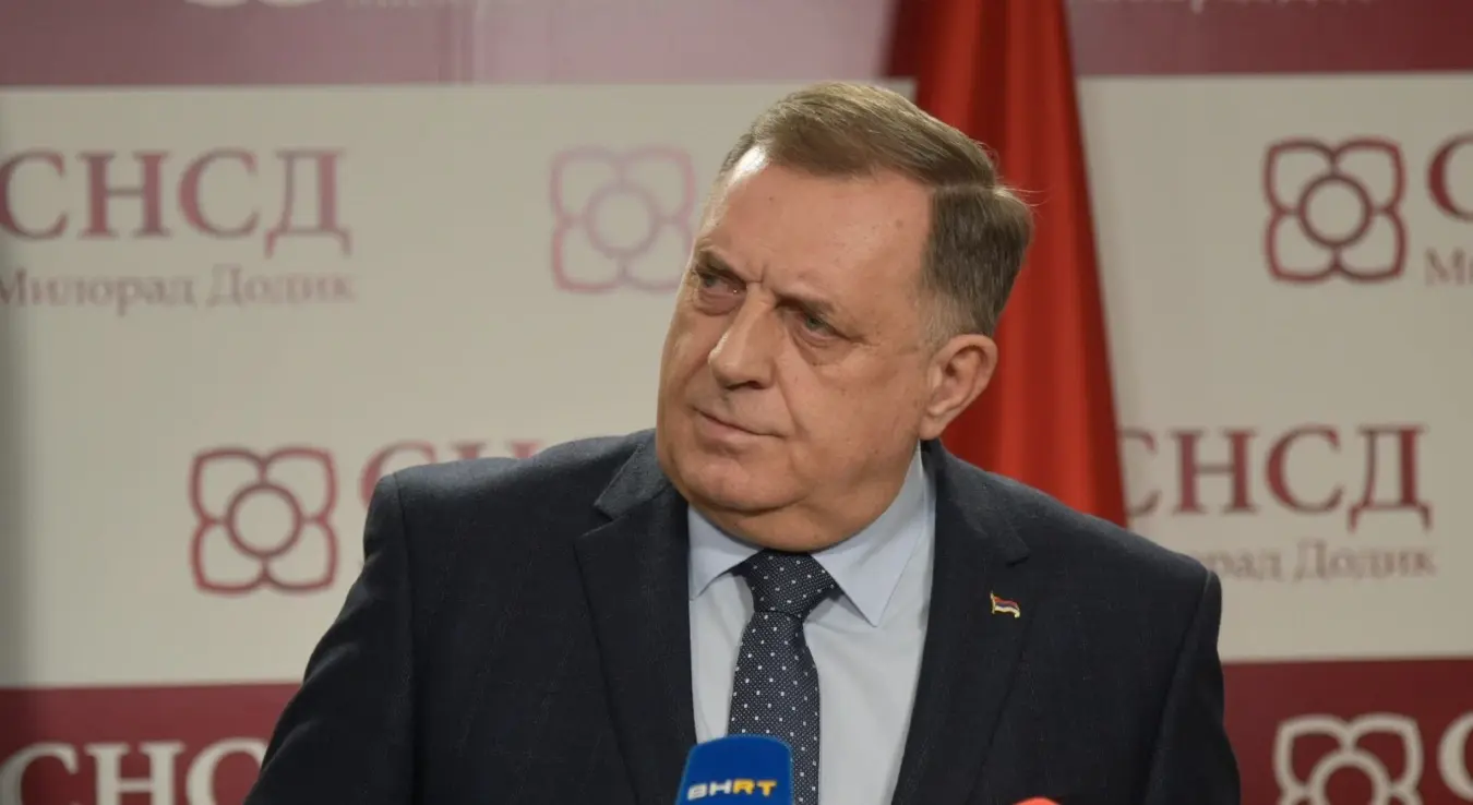 Милорад Додик