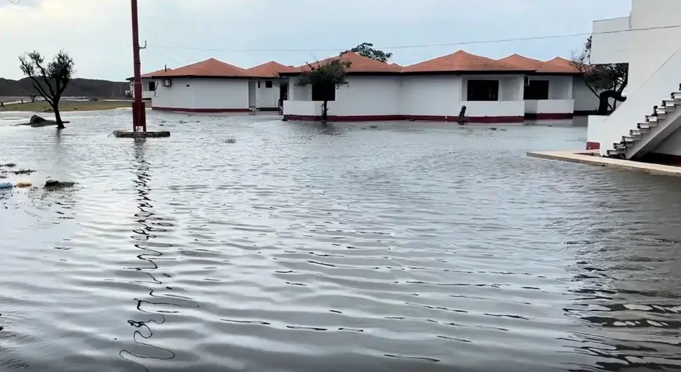 Поплаве на Ади Бојани