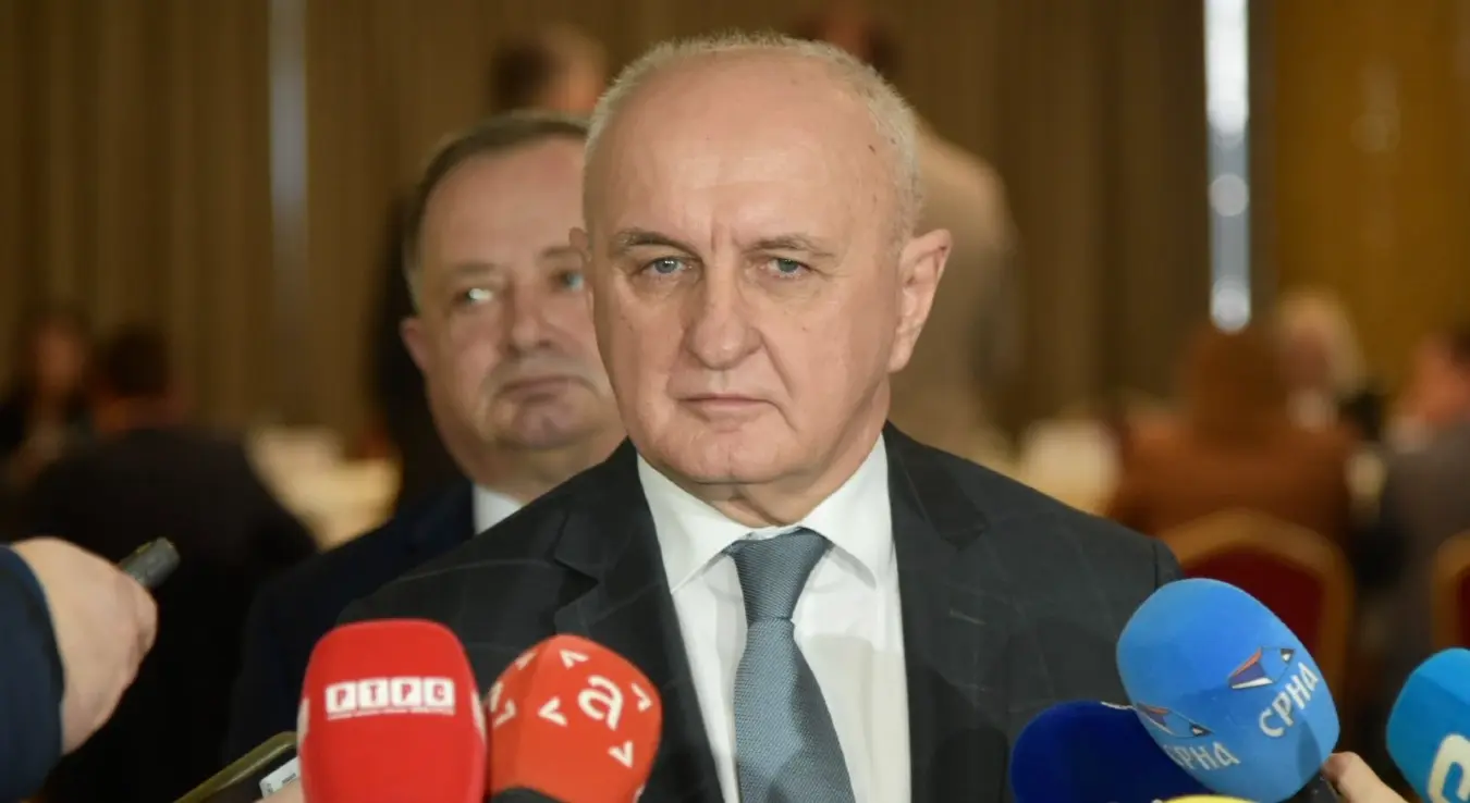 Ђокић: У четвртак потписивање уговора о преносу концесионог права са "Комсара" на РиТЕ "Угљевик"