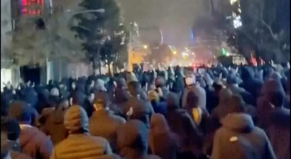 Протести у Ирану: Пахлави позвао народ на улице, више од 2.600 приведених, расте број жртава