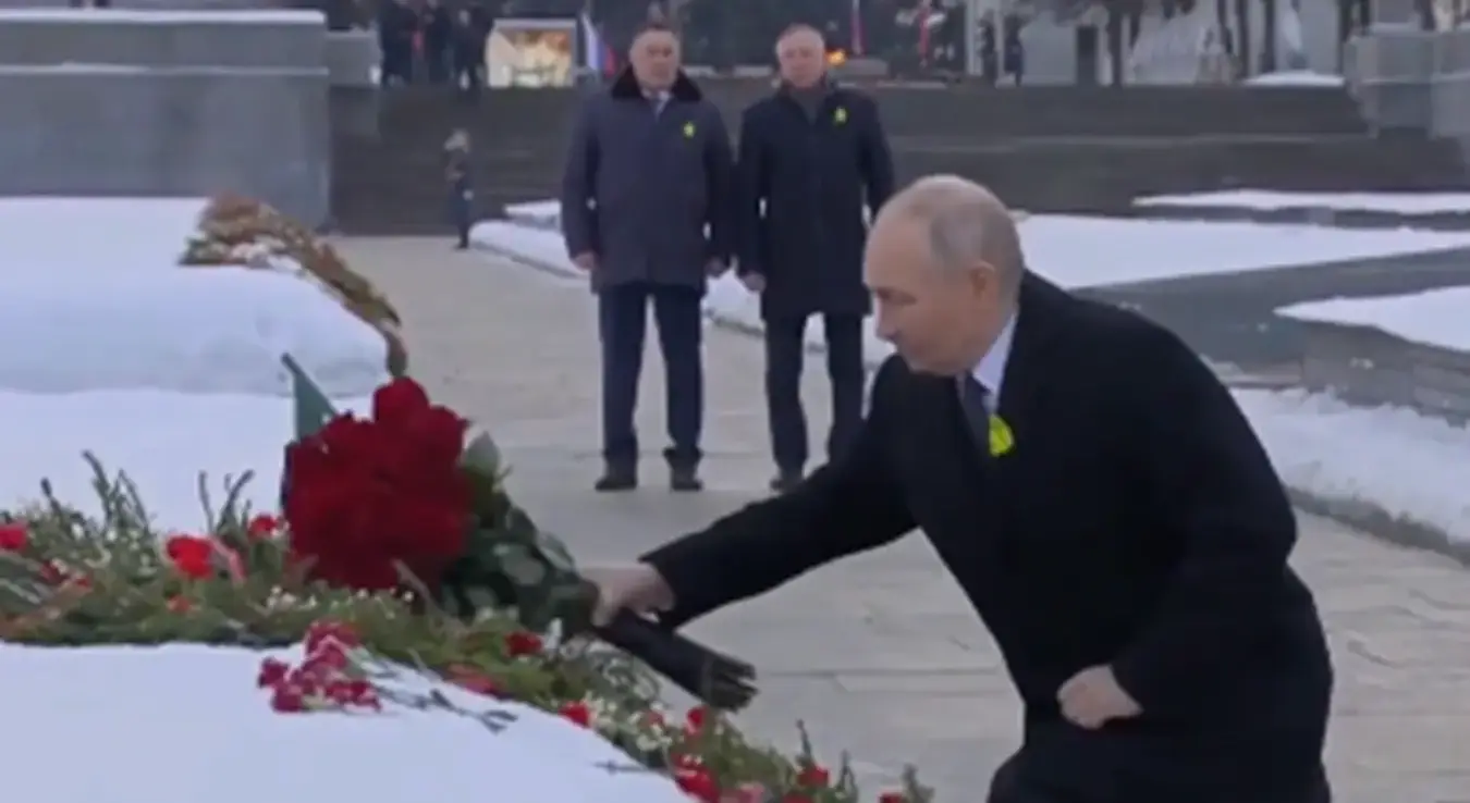 Путин положио цвијеће на споменик поводом 82. годишњице пробоја опсаде Лењинграда