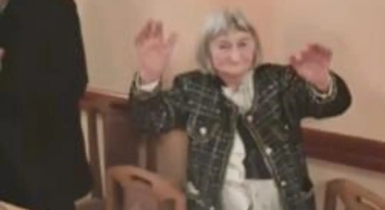 Бака Дара везе коло као да је дјевојка, а пуни 90! Фешта за памћење