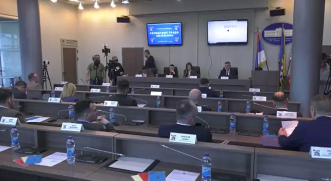 Скупштина Бијељине о дугу пољопривредницима