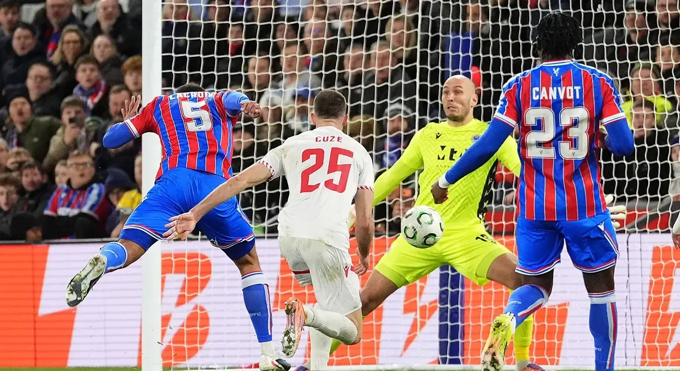 Кристал Палас-Зрињски