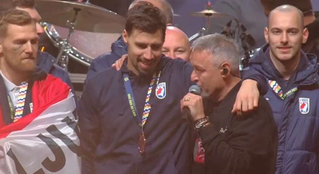 doček rukometaša hrvatske uz tompsona