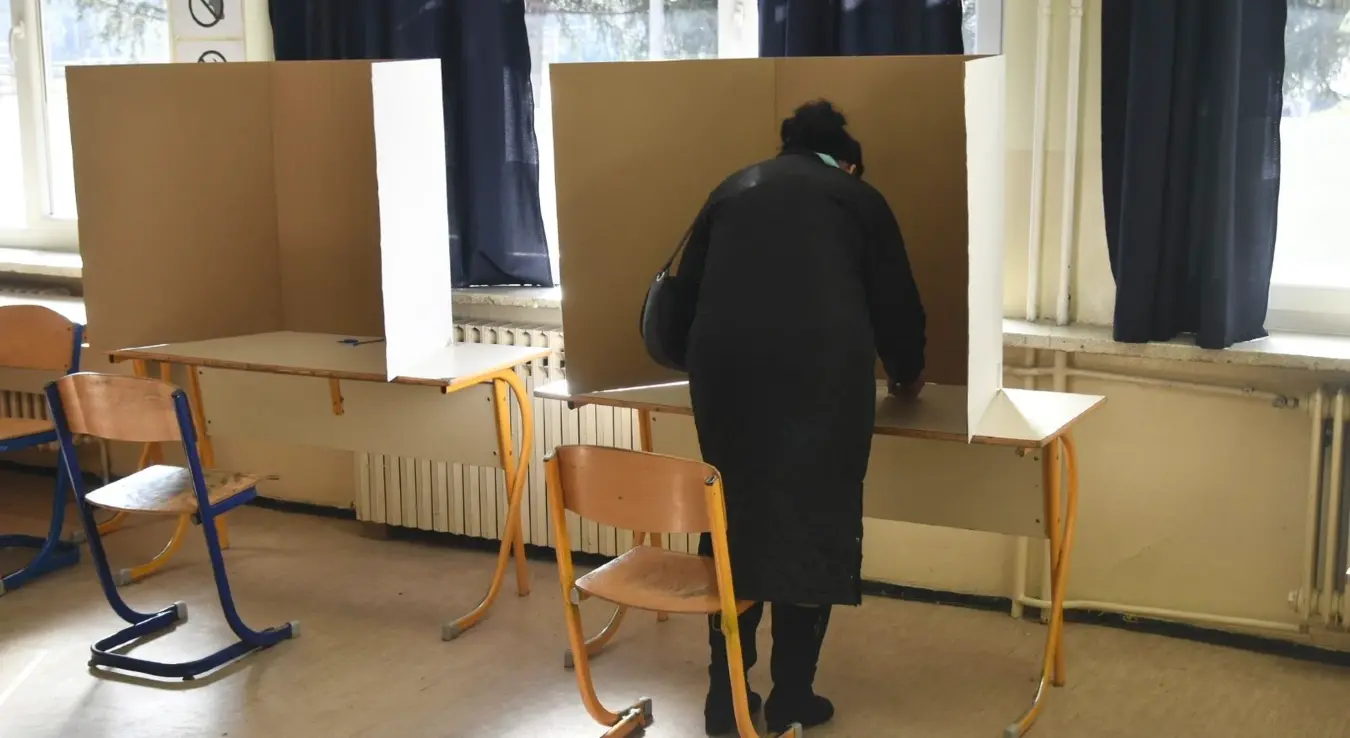 Колика је излазност до 11 часова на поновљеним изборима за предсједника Српске