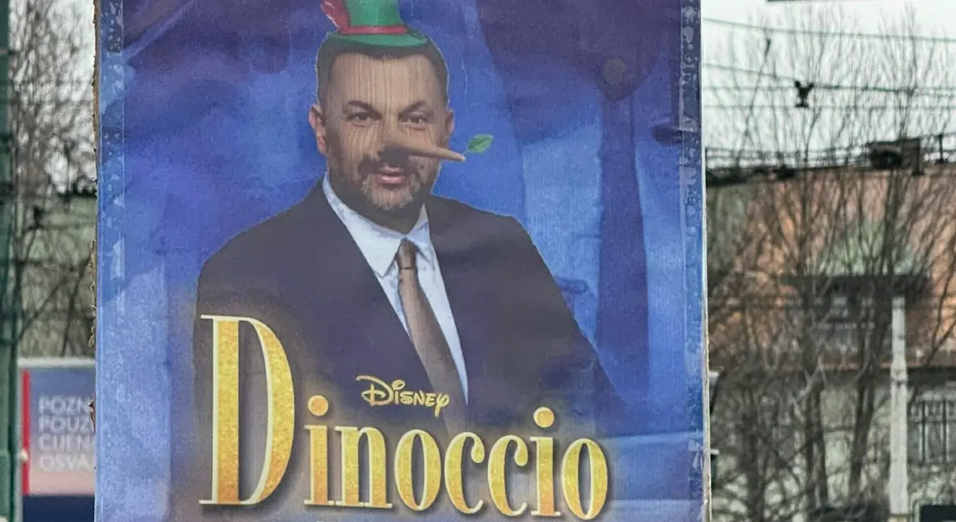 Конаковића на демонстрацијама прозвали "Динокио"