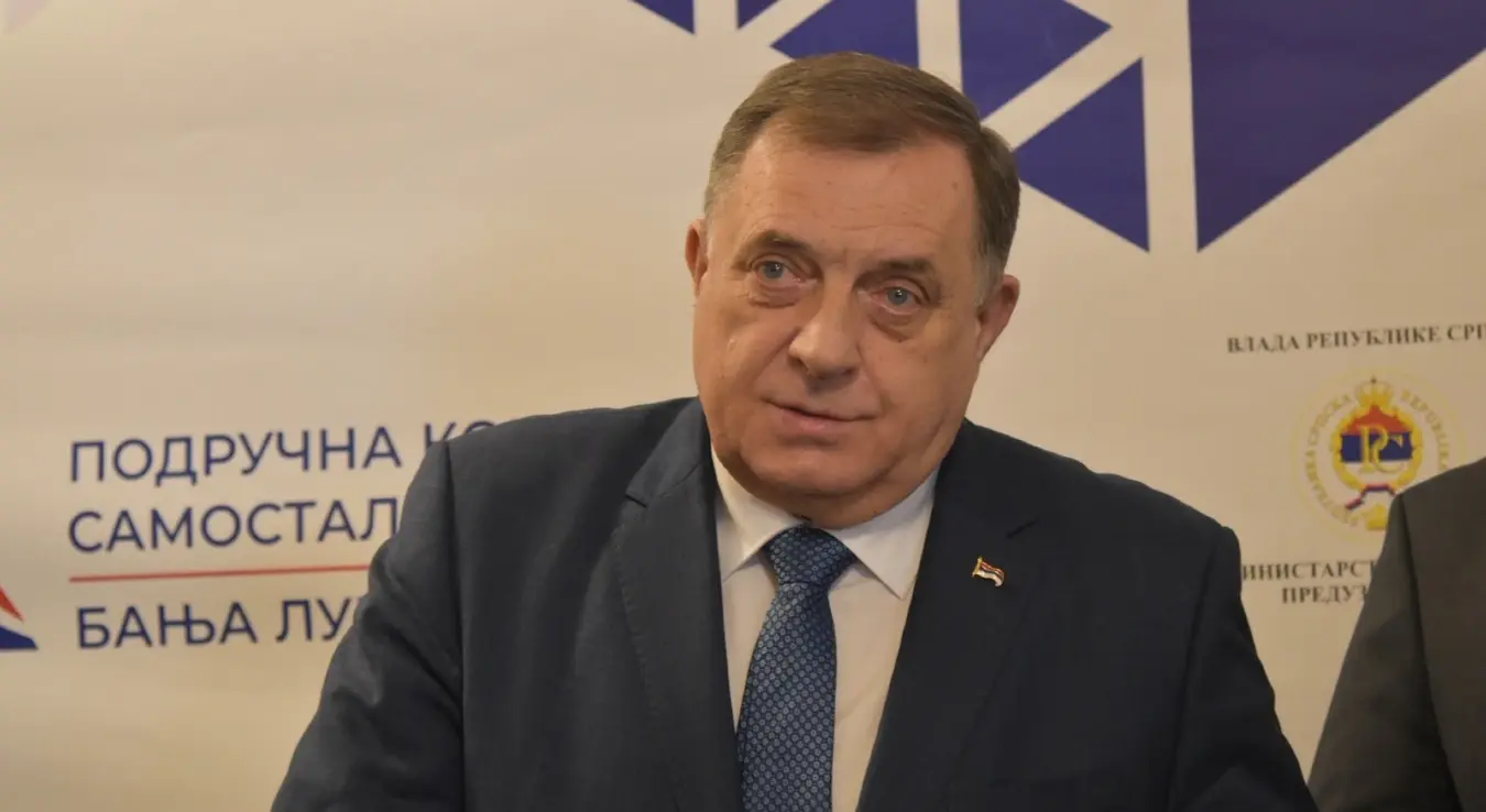 Милорад Додик