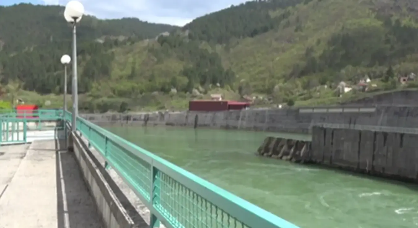 Хидроелектрана на Дрини, Хидроелектрана Вишеград