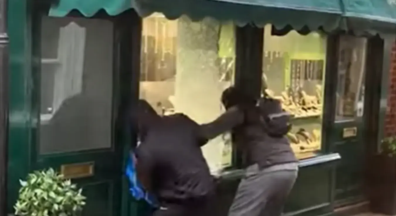 Пљачка златаре у Лондону