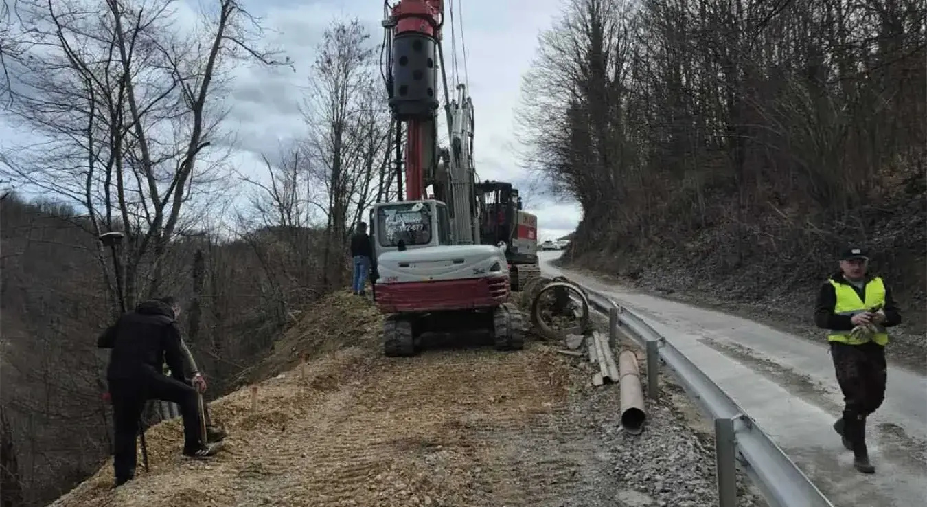 Клизиште у Љубачеву