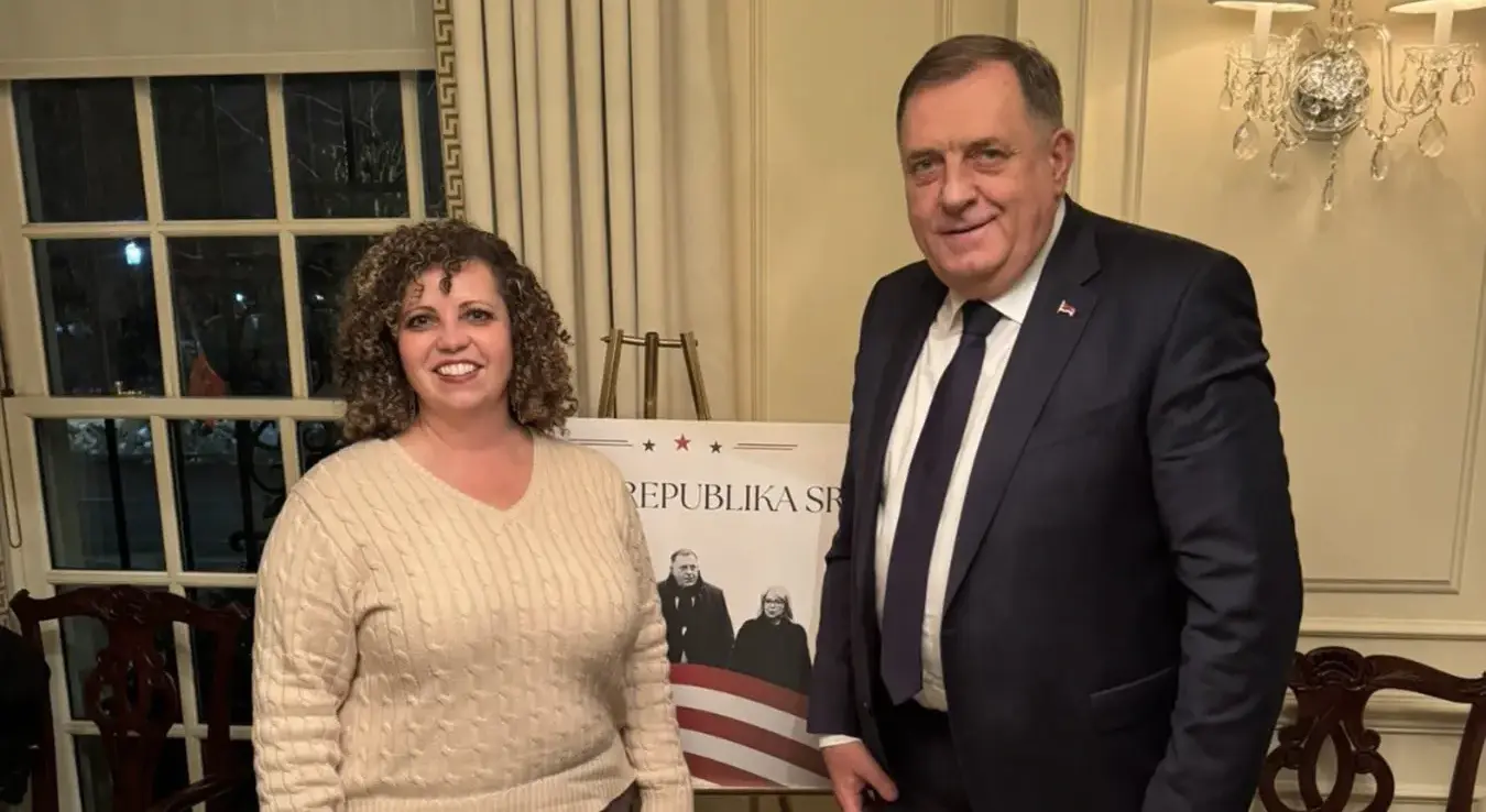 Додик са конгресменком Селест Малој; Позвана да посјети Српску