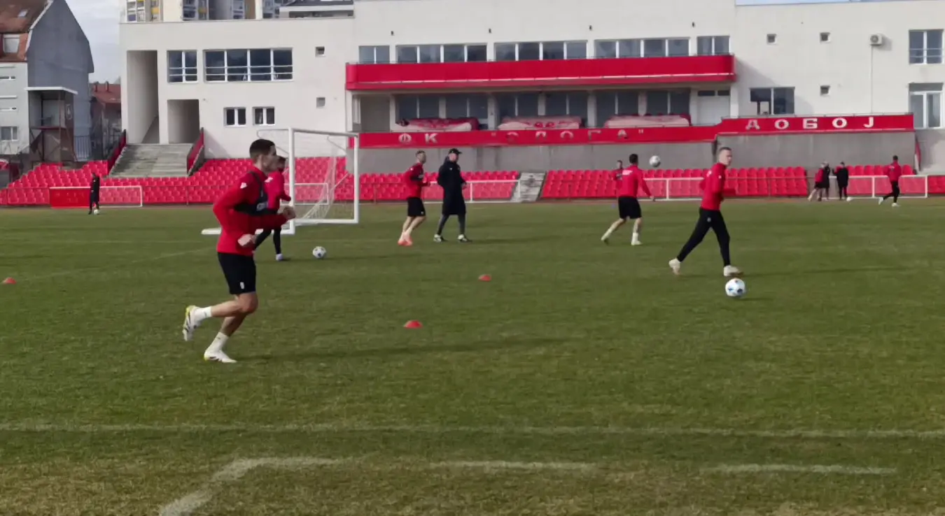 Фудбалери Лакташа дочекују Радник