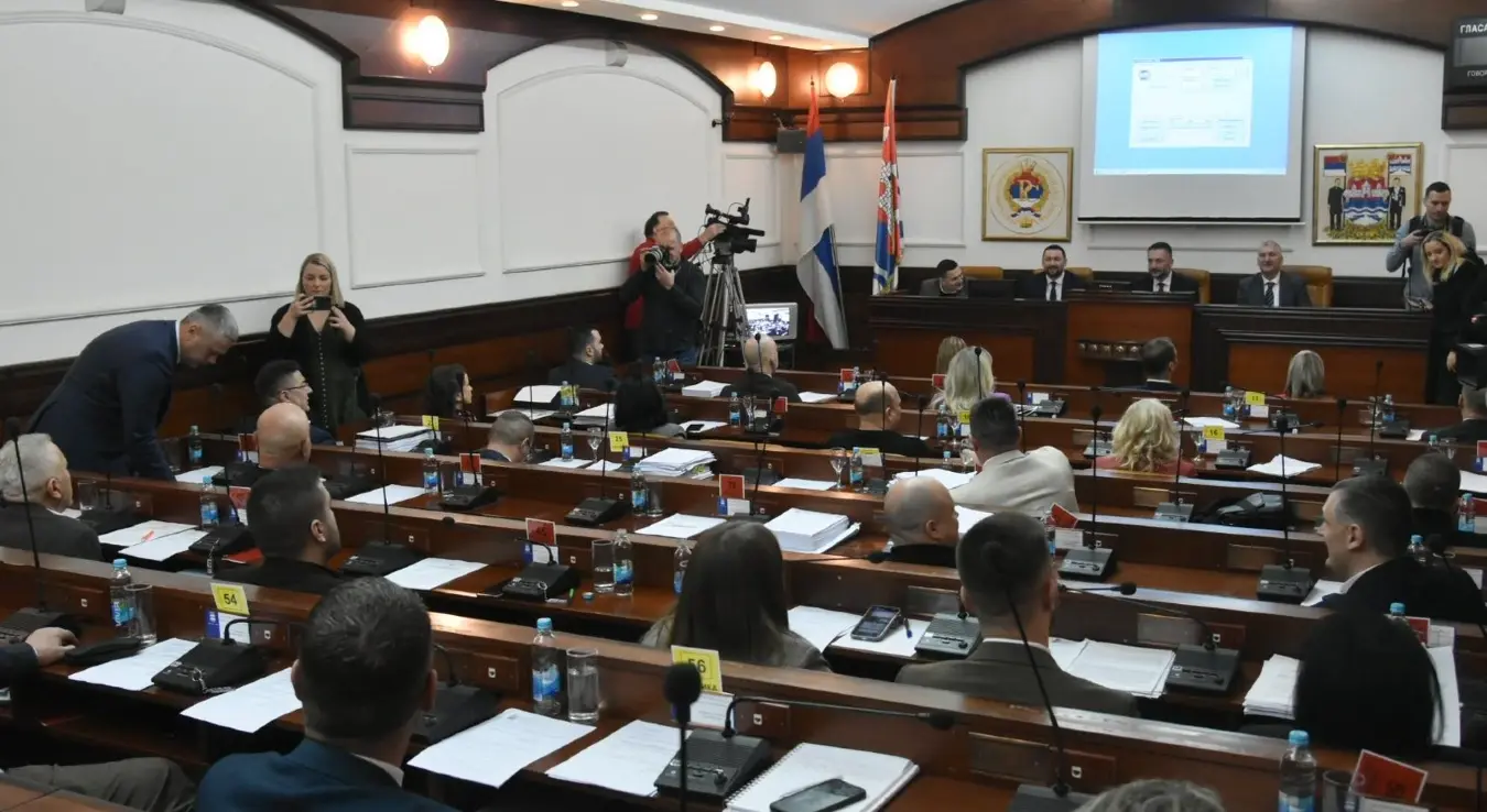 Бурно на самом почетку сједнице Скупштине Града: Станивуковић напустио салу