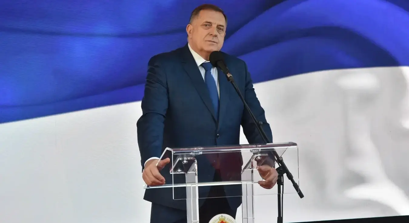 Милорад Додик