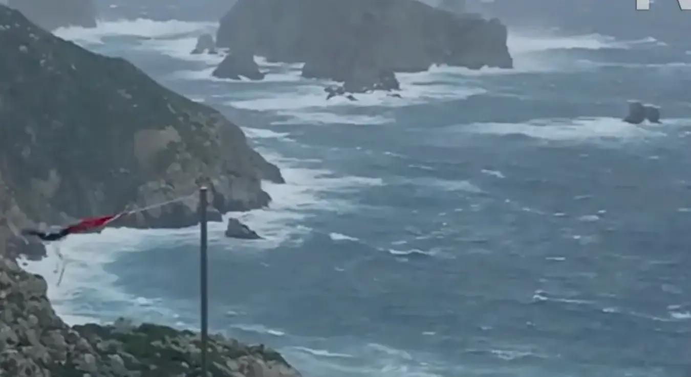 Бесана ноћ за Хрвате: Море прогутало јадранску обалу