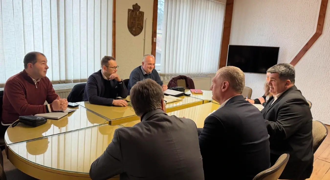 Електро-Бијељина: Усаглашавање инвестиција у електромрежу у Лопарама