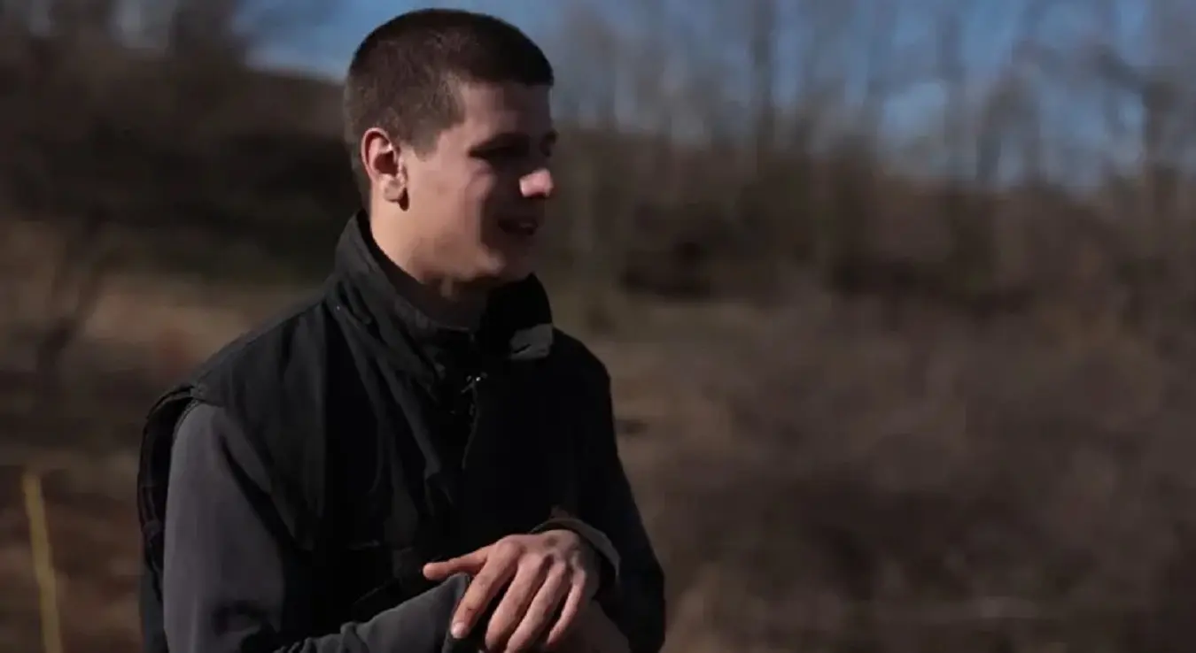 Милош (21) има 300 оваца, нема струју, али сам плаћа своје студије: Оно што му се десило ноћу сломиће вам срце