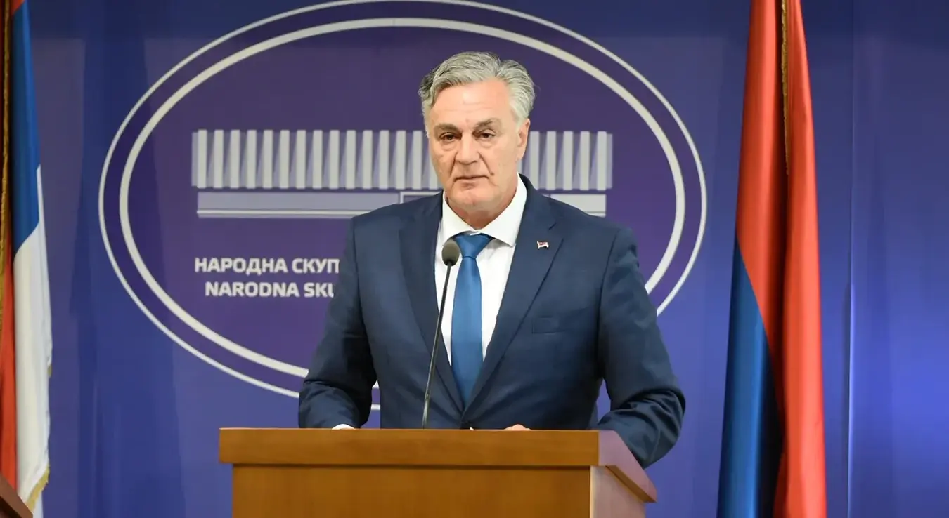 Синиша Каран