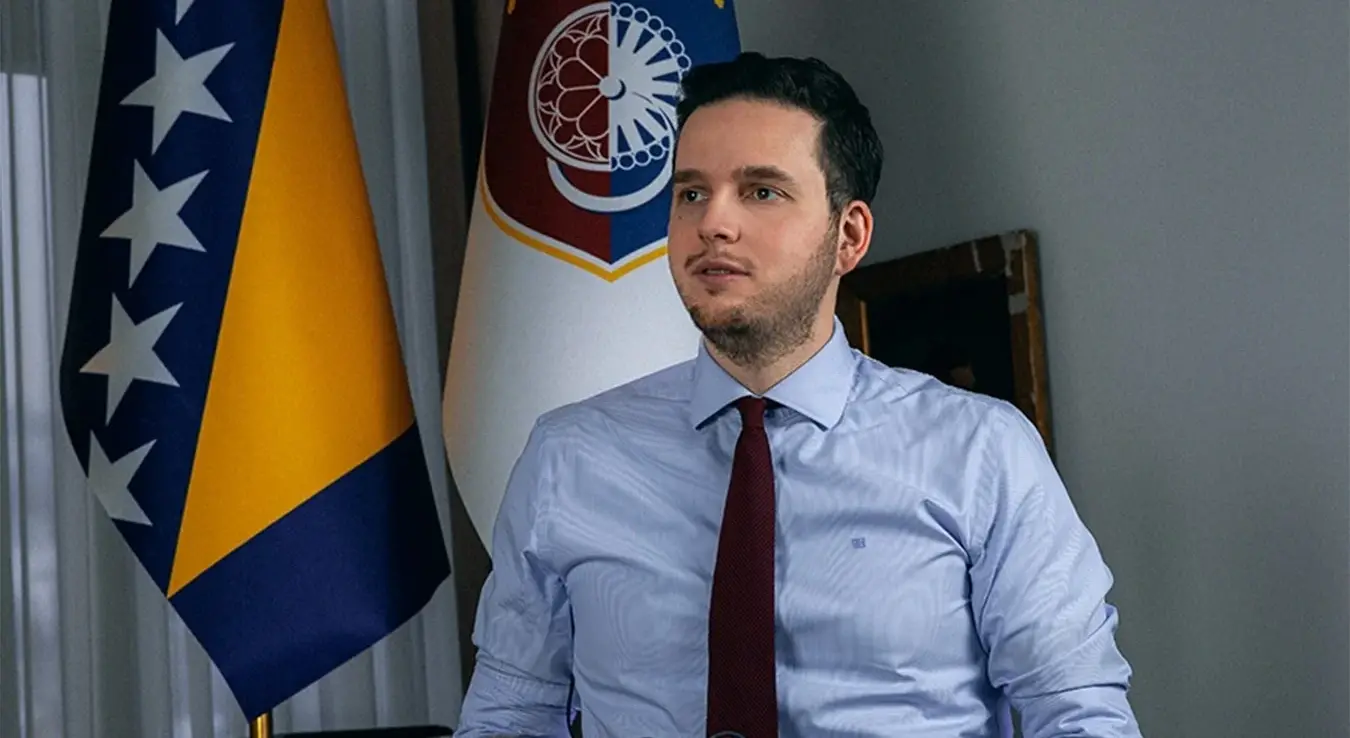 Нихад Ук поднио оставку