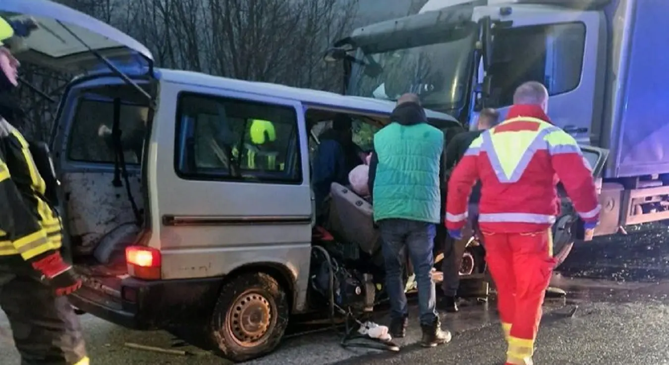 Азра Софтић погинула је у саобраћајној несрећи која се догодила јутрос рано на путу Сарајево-Пале,