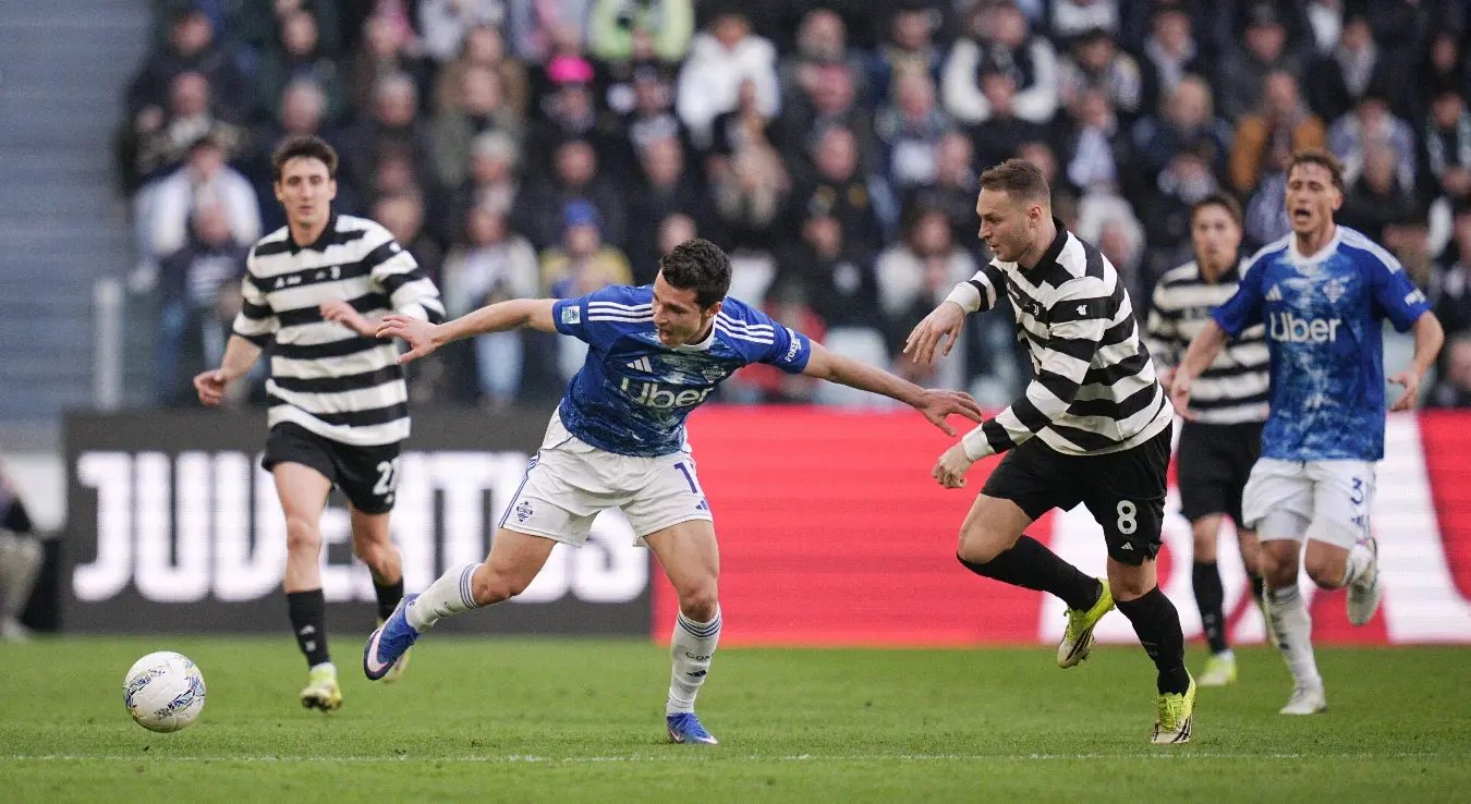 Нови дресови, стара екипа: Јувентус уписао још један пораз