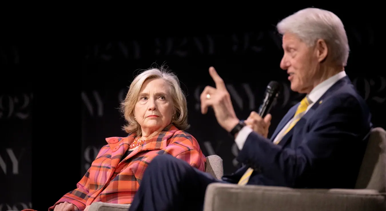 Хилари и Бил Клинтон-26022026