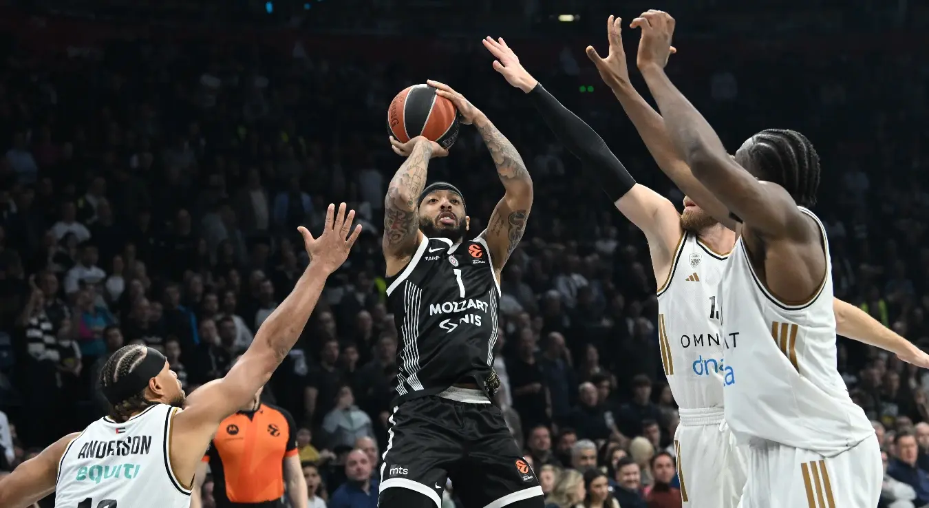 Партизан након преокрета савладао Дубаи