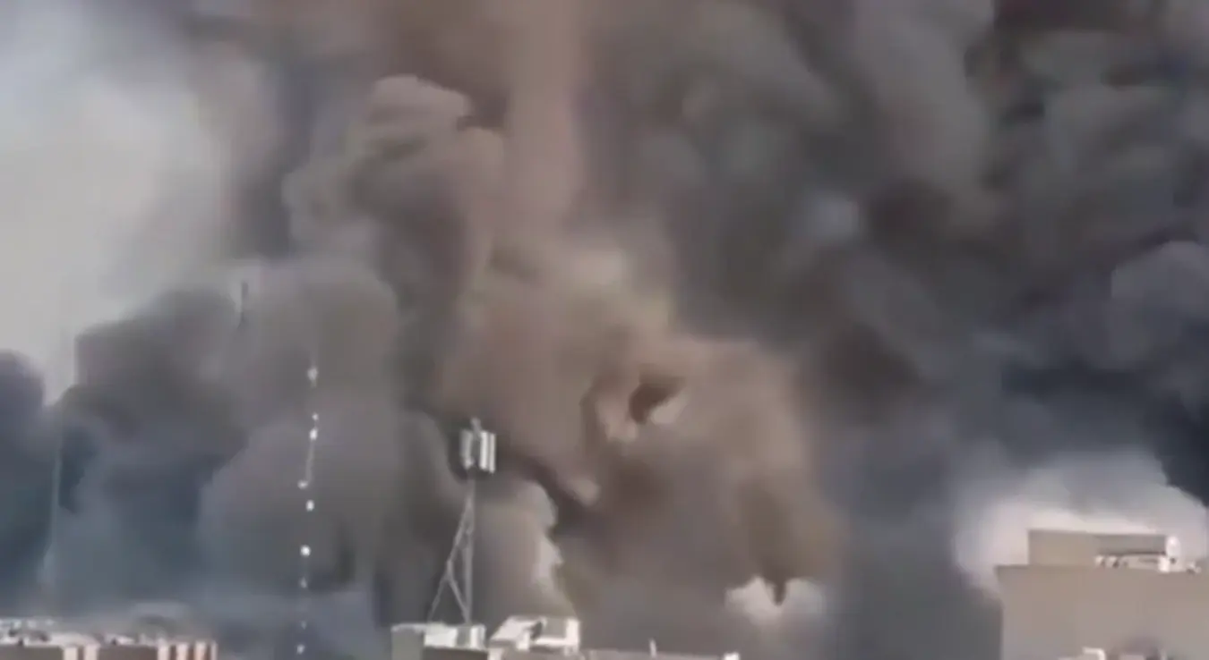 Погођена болница у Техерану