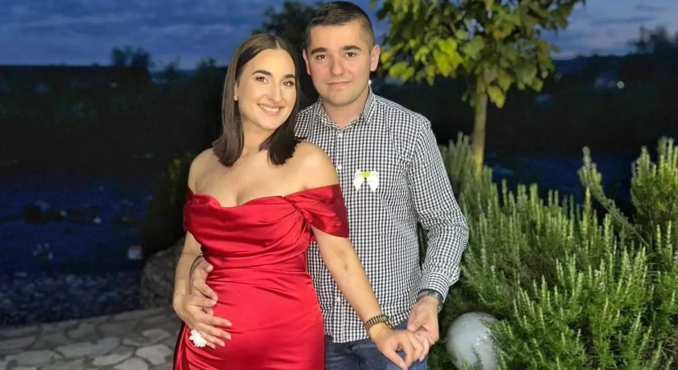 Тројке из Шипова: Млади Вујнићи добили два дјечака и дјевојчицу