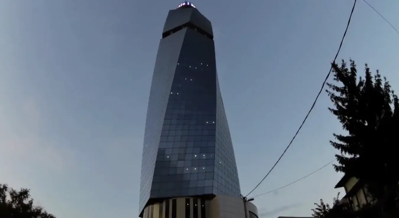 Авазов торањ