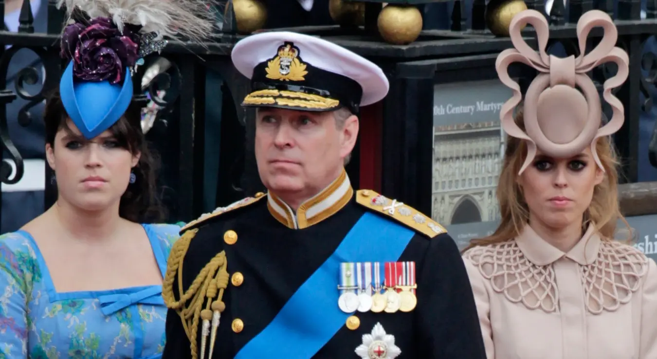 Бивши принц Ендру са кћеркама