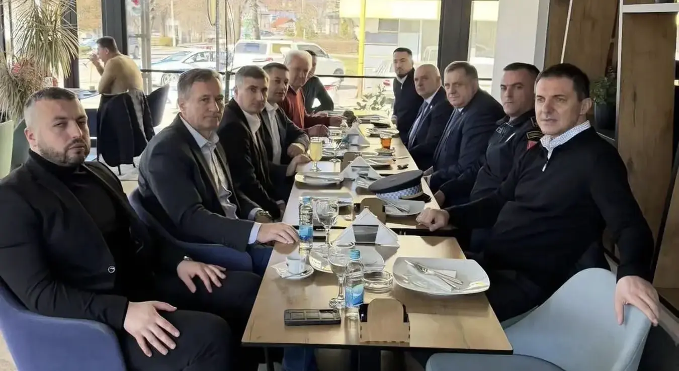 Пале-састанак-ОО СНСД