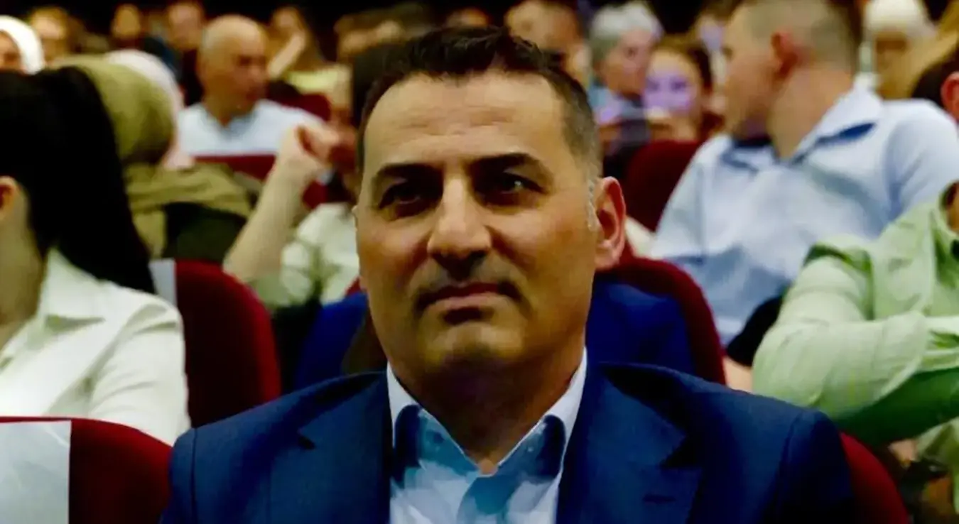 СДА-ов начелник Какња Мирнес Бајтаревић побиједио на јавном позиву општине коју он води