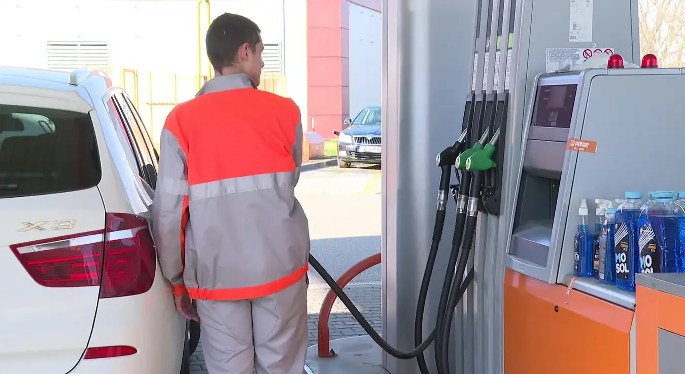 Гориво, бензинска пумпа