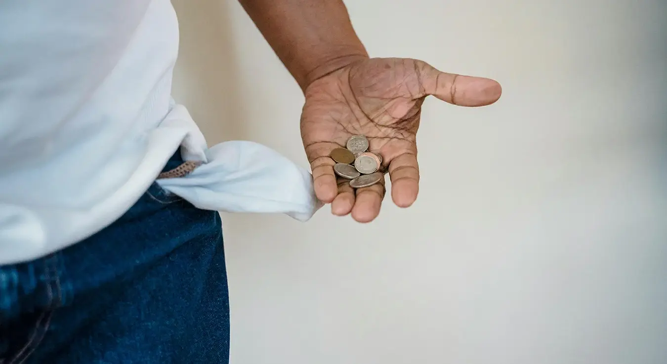 Празан џеп / илустративна фотографија