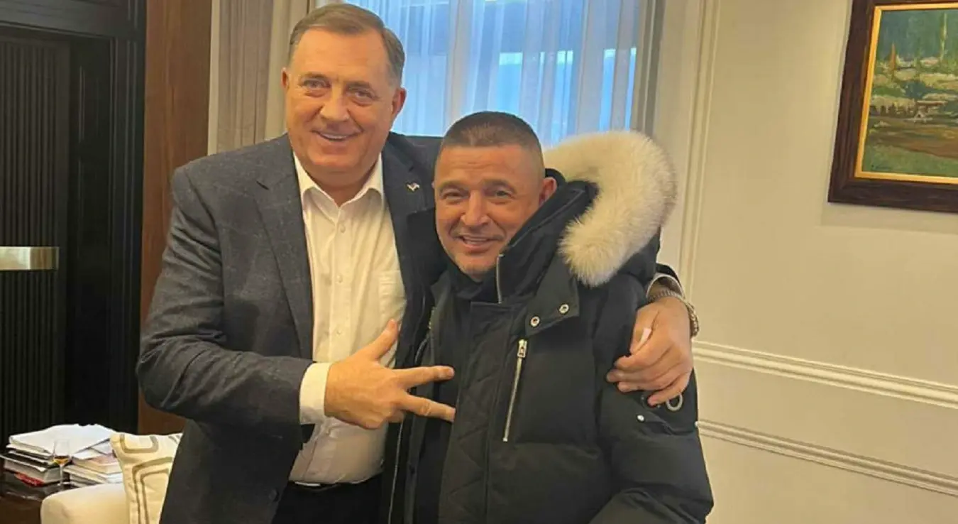 Баја Мали Книнџа на посебан начин честитао рођендан Додику